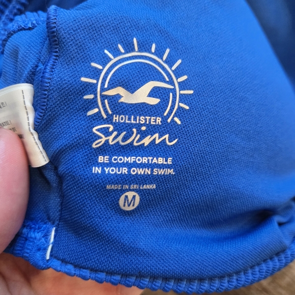 Hollister Blue Ribbed Front Knot Bikini Top - Size Medium - Picture 3 of 4